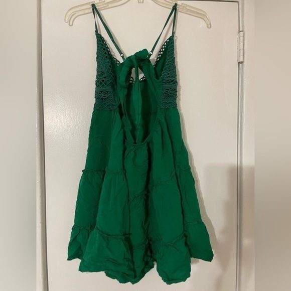 Green Mini A-Line tie up back Dress Size Medium - Picture 8 of 10